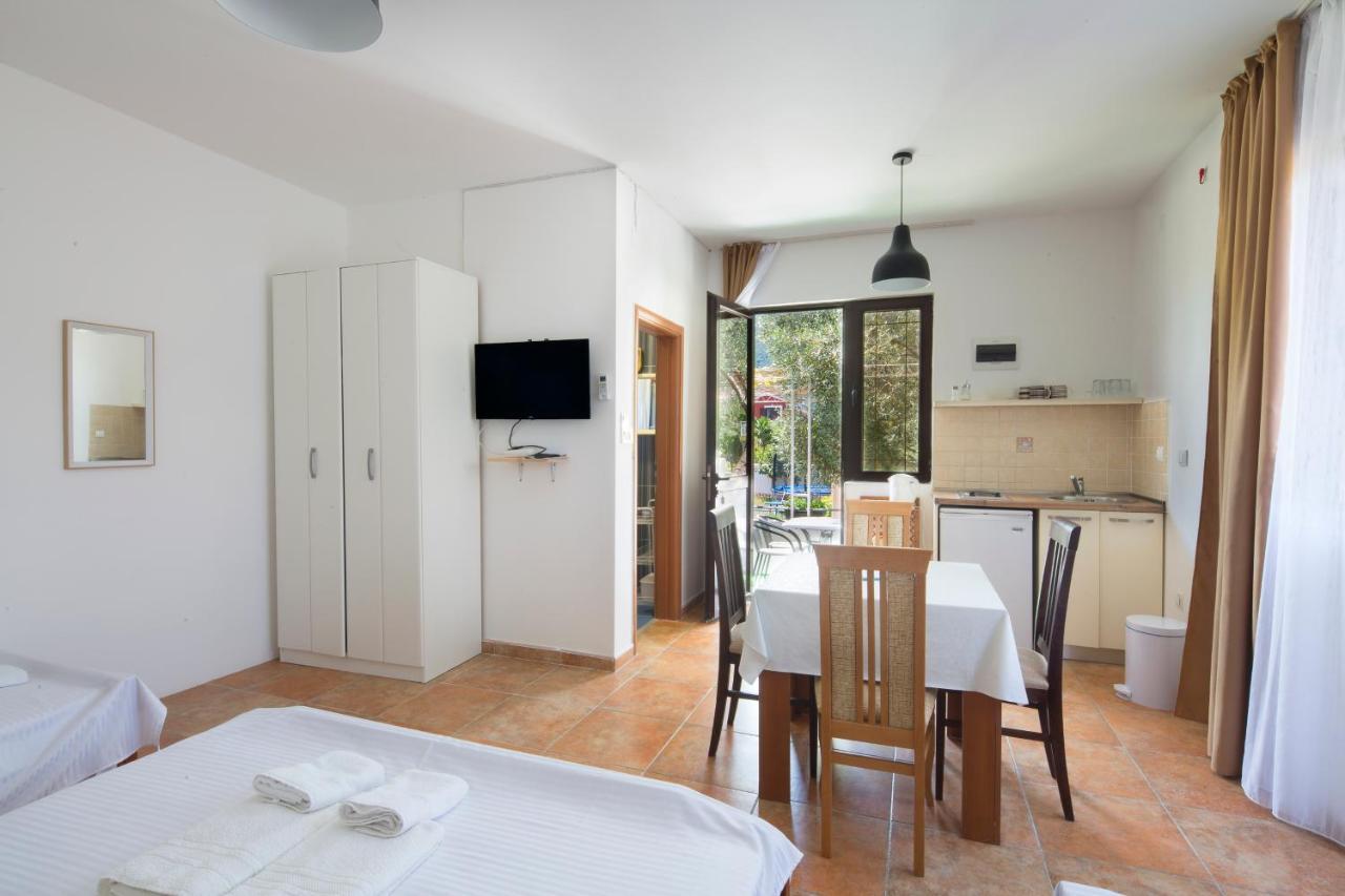 Apartments Al Parma Будва Екстериор снимка